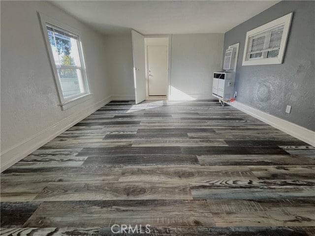 Building Photo - 12911 Douglas St