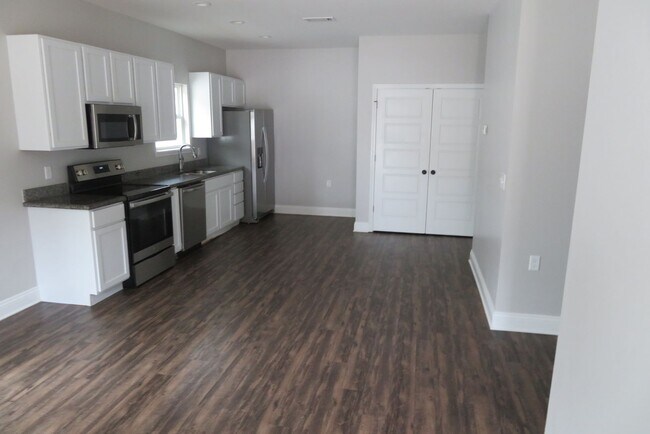 Building Photo - 101 Lacey Eden Ln