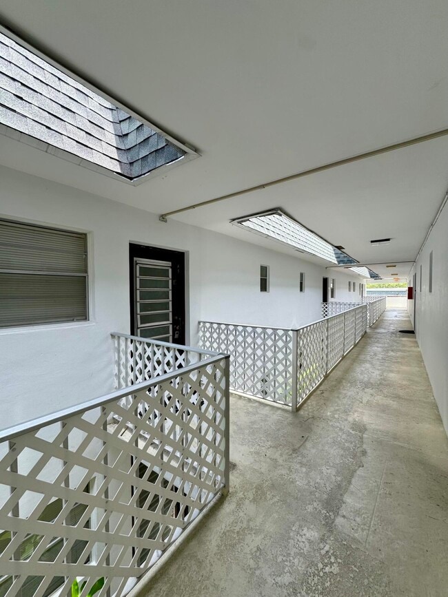 Building Photo - 6505 Winfield Blvd