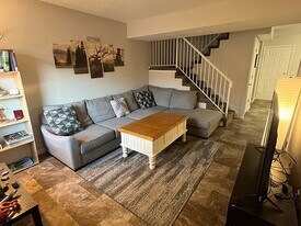 Building Photo - 3476 S 200 E