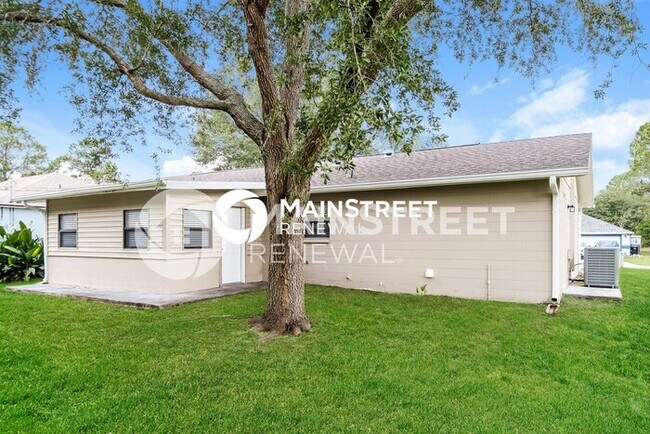 Building Photo - 3 Bedroom Pet-Friendly Home in Palm Bay, F...