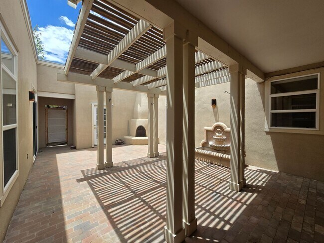 Building Photo - 4167 Big Sky Rd