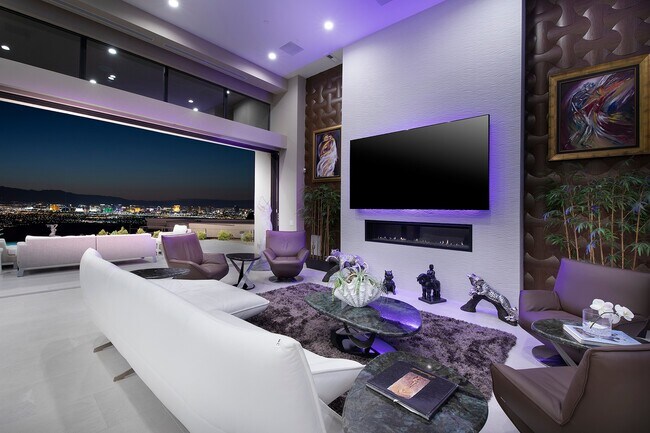 Building Photo - 661 Dragon Peak Dr