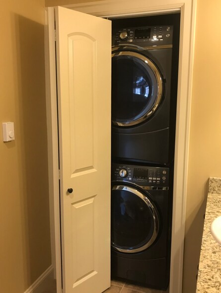 Building Photo - 4100 Mullan Rd