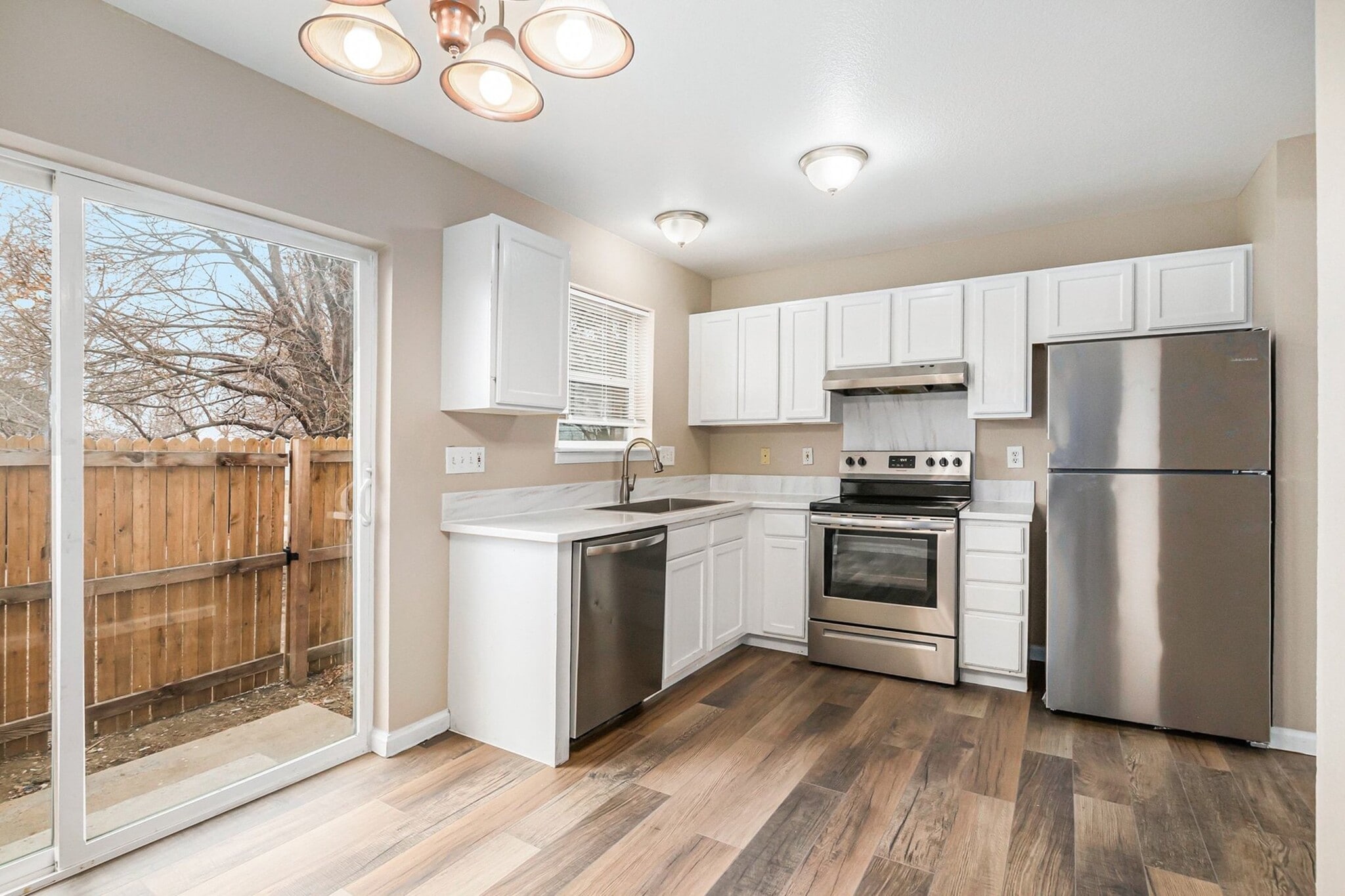 Building Photo - 16373 E 17th Pl