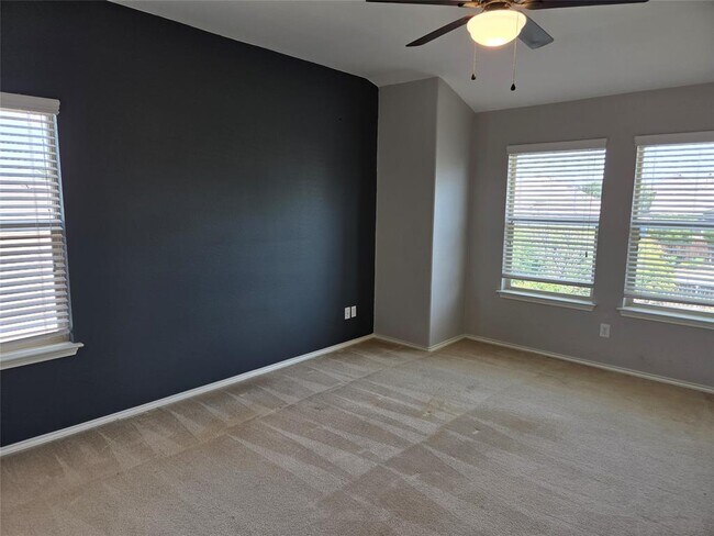 Building Photo - 108 Quarry Ln