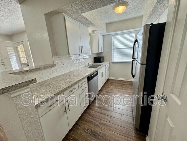 Building Photo - 9206 Kempler Dr