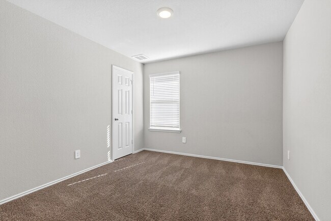 Building Photo - 2306 Bufflehead Dr