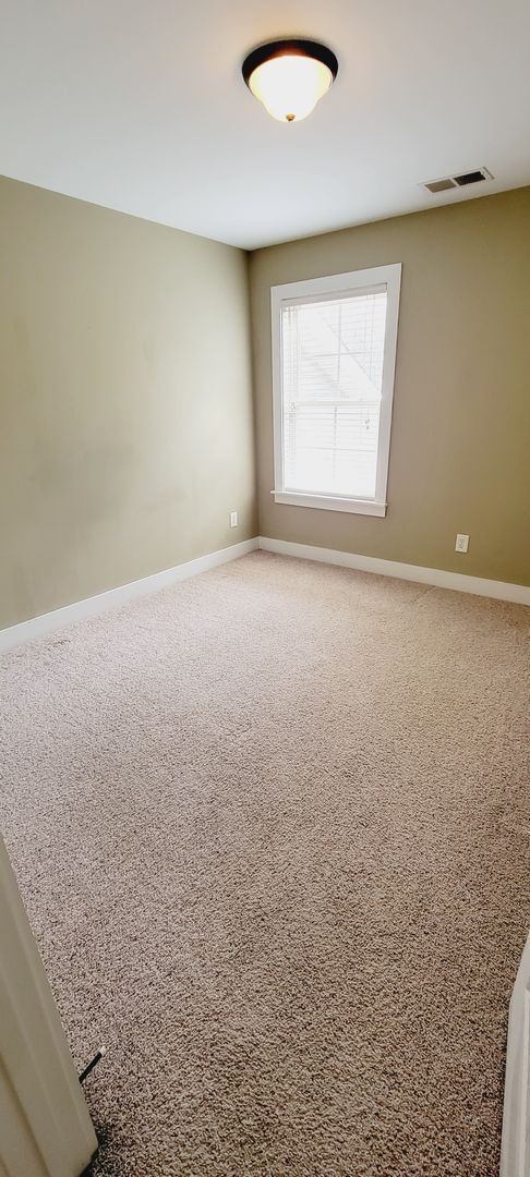 Building Photo - Home for rent in River Pointe!!