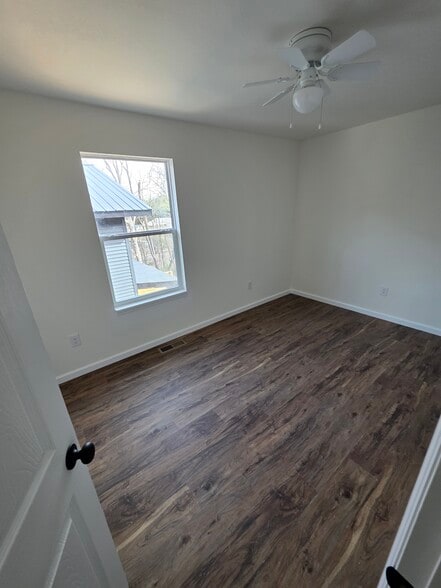 Building Photo - 1903 N Jackson St