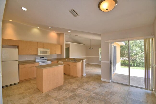 Building Photo - 223 Grouper Ct