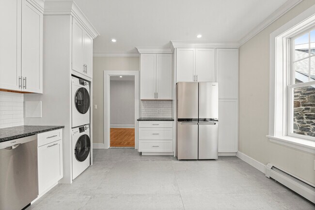 Building Photo - 311 Hamilton Ave