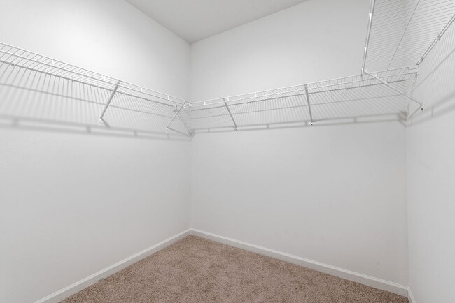 Building Photo - 3202 SW Martin St