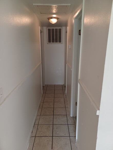 Building Photo - 20714 Caboose Dr