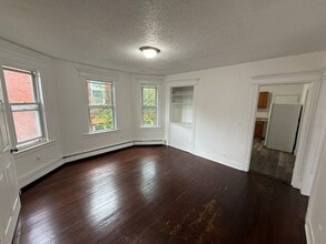 Building Photo - 122-124 Shultas Pl