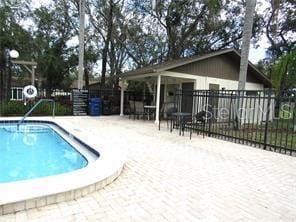 Building Photo - 376 Oak Hill Dr