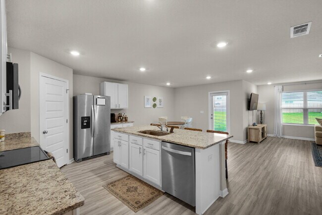 Building Photo - 924 Sandbar Loop