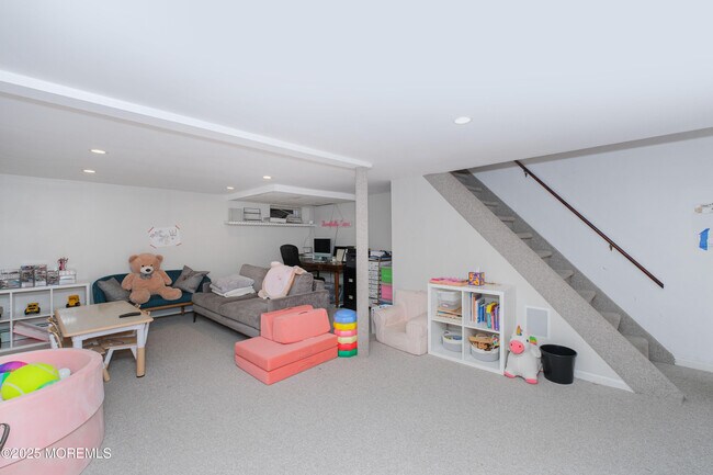 Building Photo - 209 Woodcrest Rd