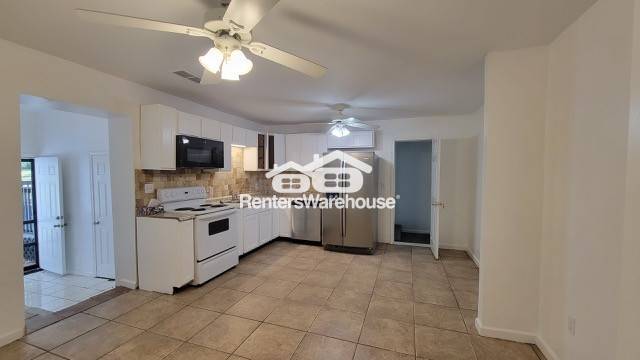 Building Photo - 2125 Bixler Cir