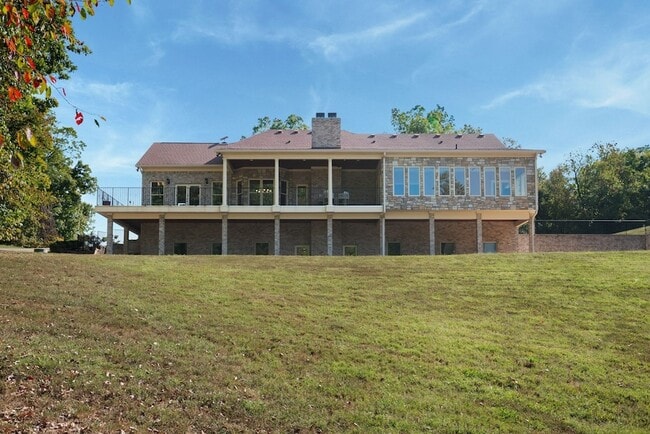 Building Photo - 1079 Ridgecrest Dr