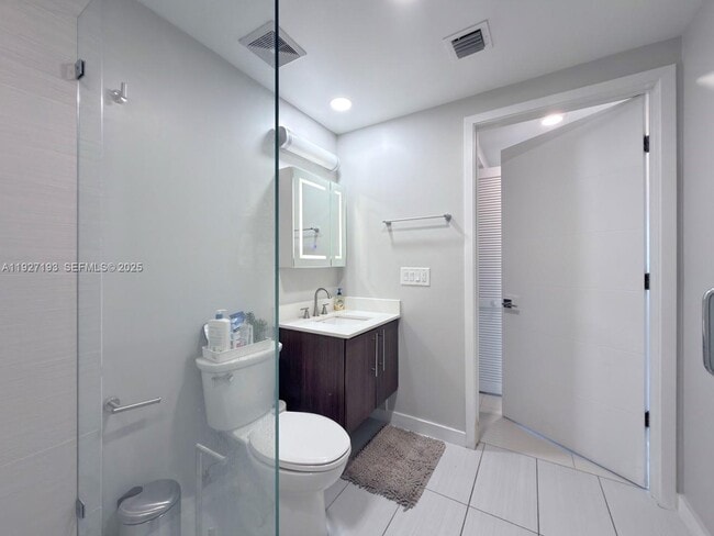 Building Photo - 7751 NW 107th Ave