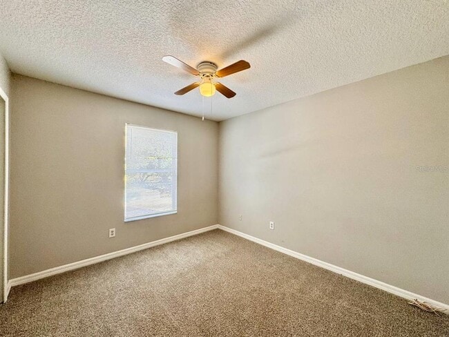 Building Photo - 2420 E Ida St