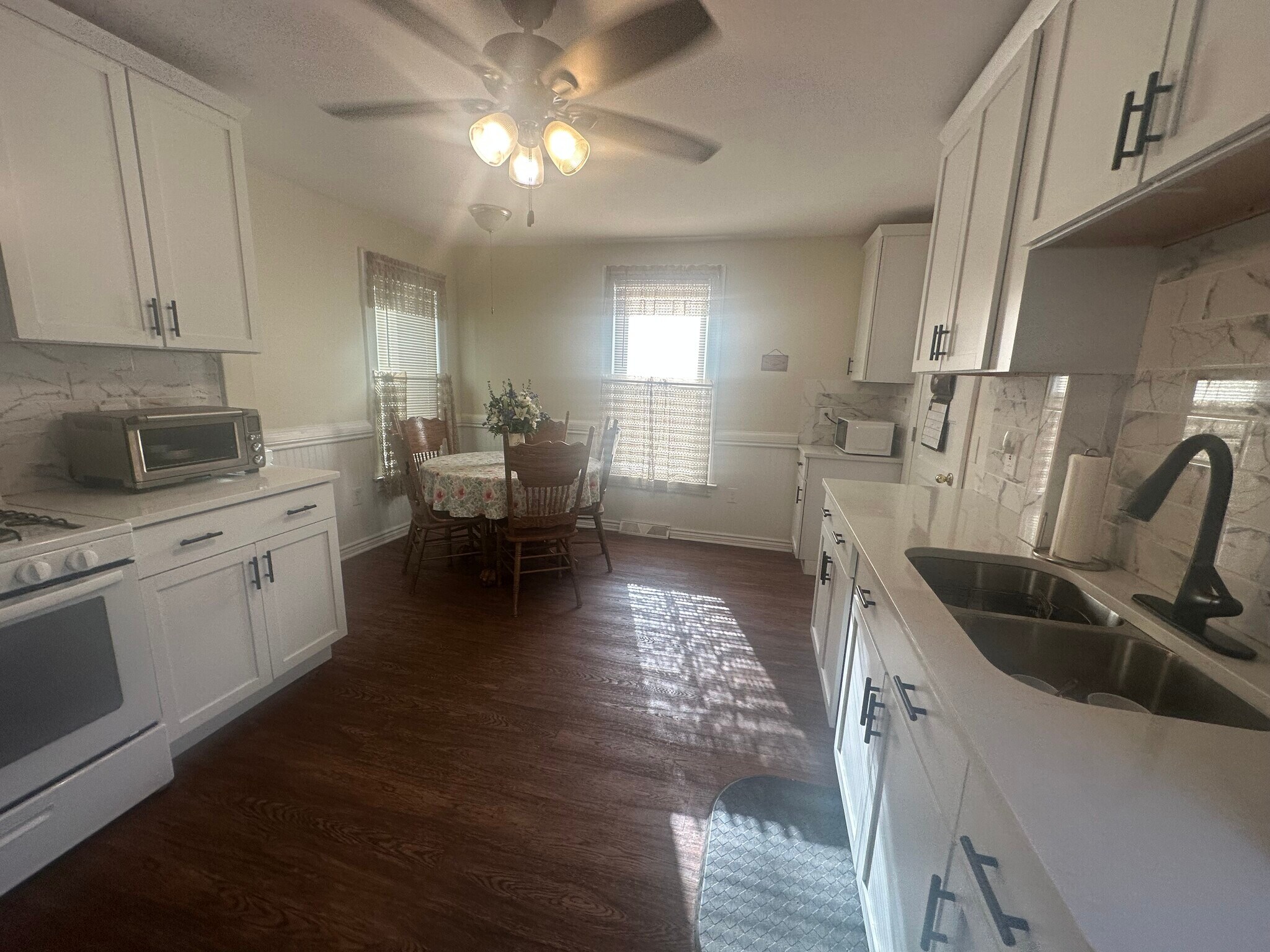 Kitchen/Eat in Kitchen - 145 Main St