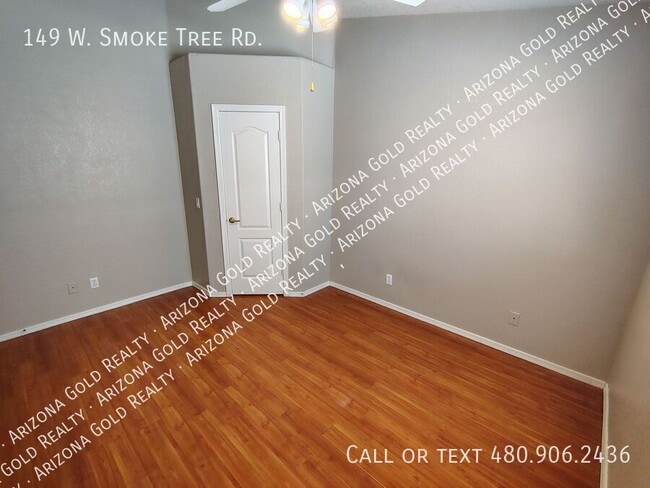 Building Photo - 149 W Smoke Tree Rd