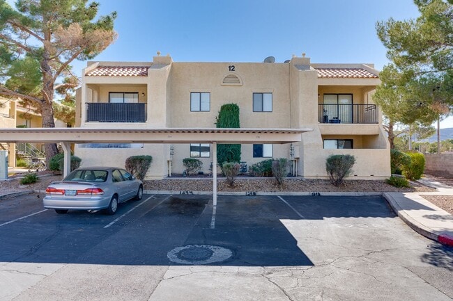 Building Photo - Stylish Remodeled 2-Bedroom Condo with Bal...