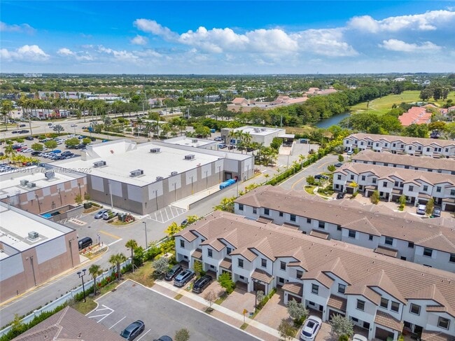 Building Photo - 209 SW 159th Way