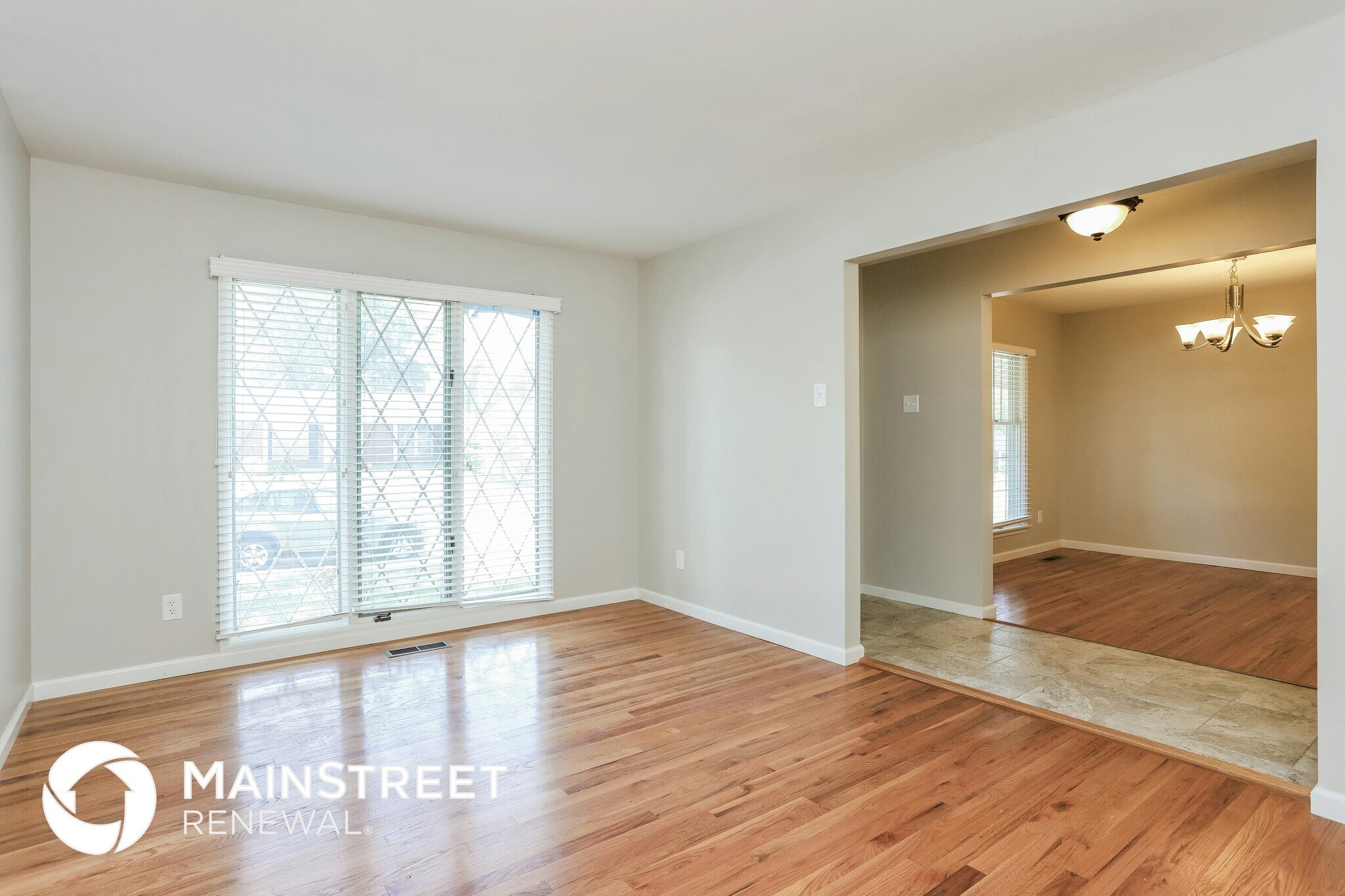 Building Photo - 14290 Mondoubleau Lane