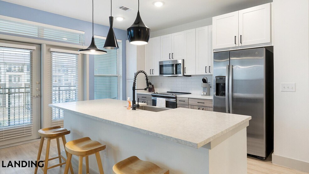 Building Photo - 4401 Bunker Hill Rd