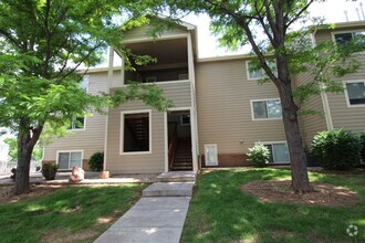 Building Photo - Two Bedroom Condo - West Ft. Collins