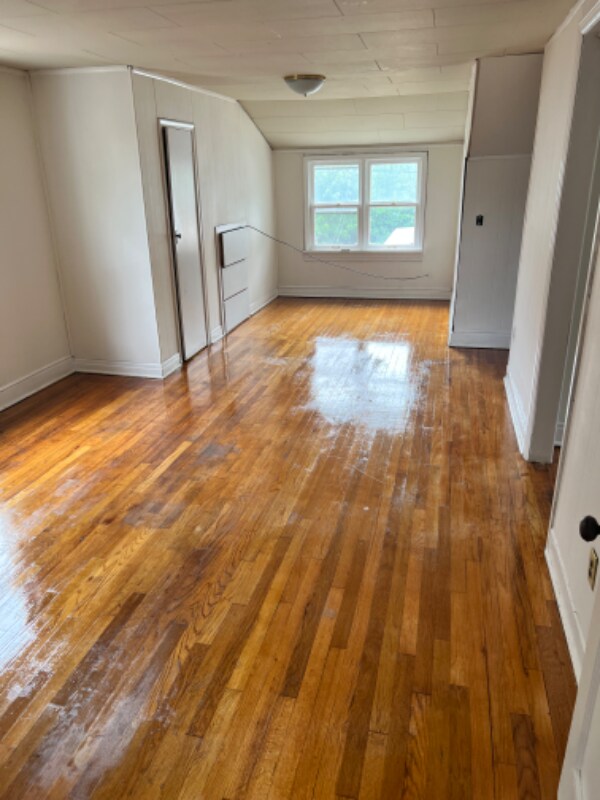 Building Photo - 18067 Tracey St