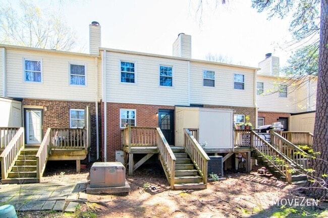 Building Photo - 6367 New Market Way