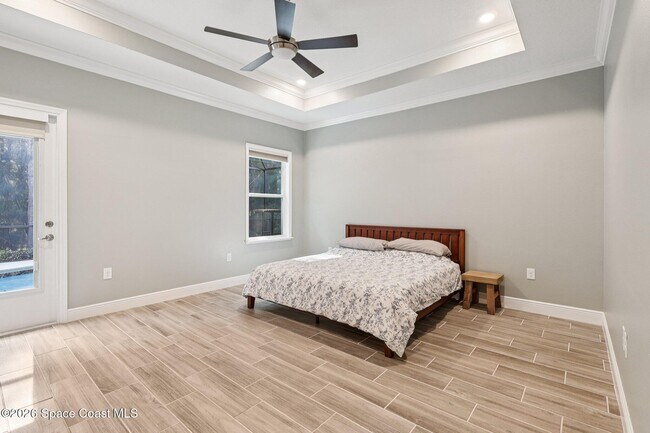 Building Photo - 5290 Hebron Dr