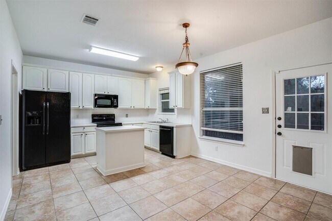 Building Photo - 3756 Top Rock Ln