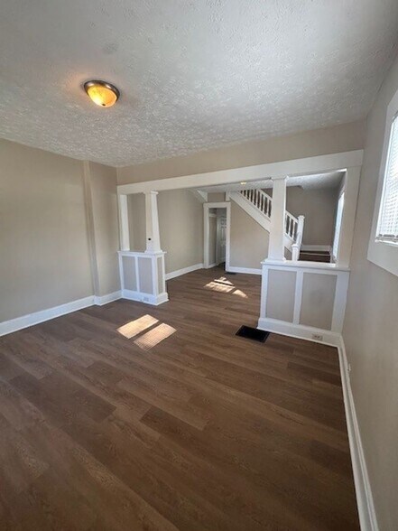 Building Photo - Bates-Hendricks/Newly Remodeled 3 Bedroom ...