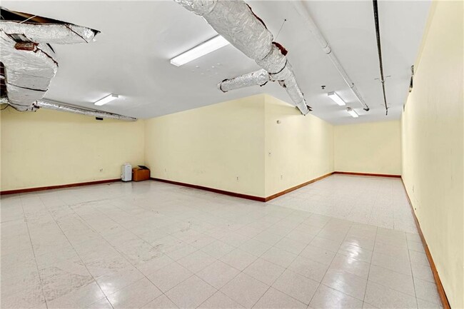 Building Photo - 5100 Mt Vernon Way