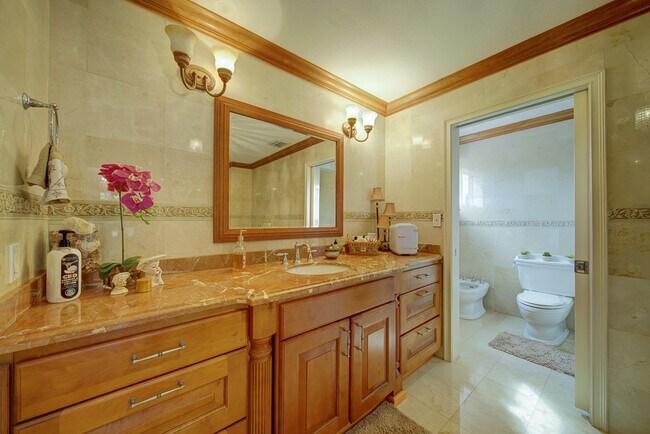 Building Photo - 16811 NW 83rd Ave