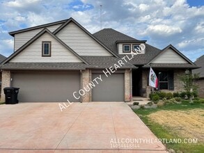 Building Photo - 3512 Tahoe Dr