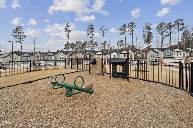 Building Photo - 161 Cabernet Dr