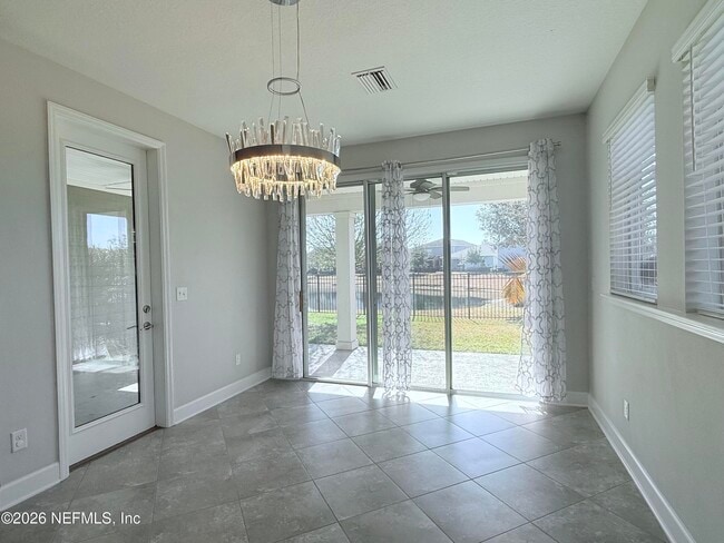 Building Photo - 24 Woodsong Ln