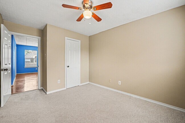Building Photo - 14707 Treborway Dr