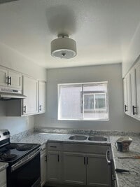 Building Photo - 3136 E Cicero St