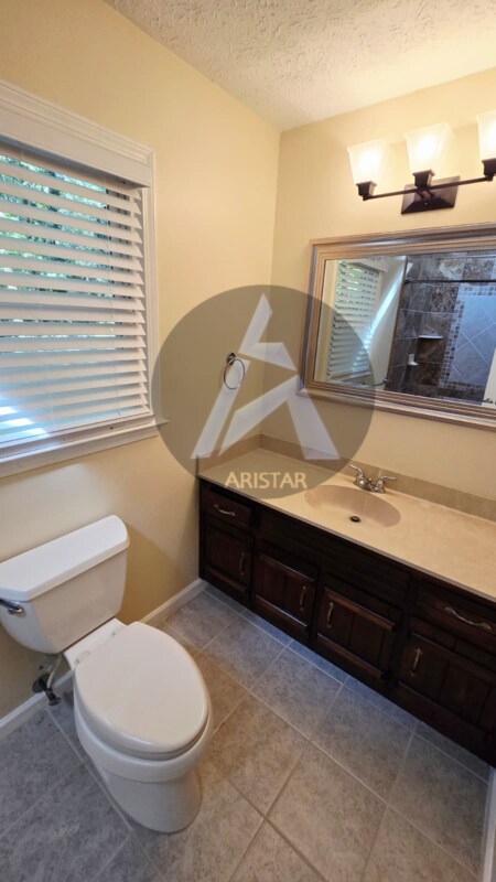 Building Photo - 103 Westland Ct