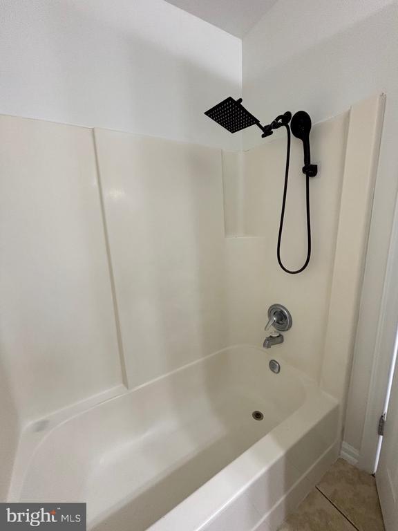 Building Photo - 109 Ash Hollow Dr