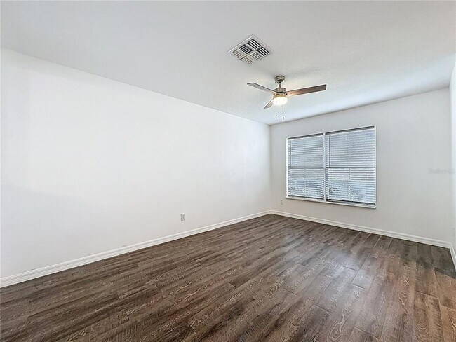 Building Photo - 16748 Sunrise Vista Dr