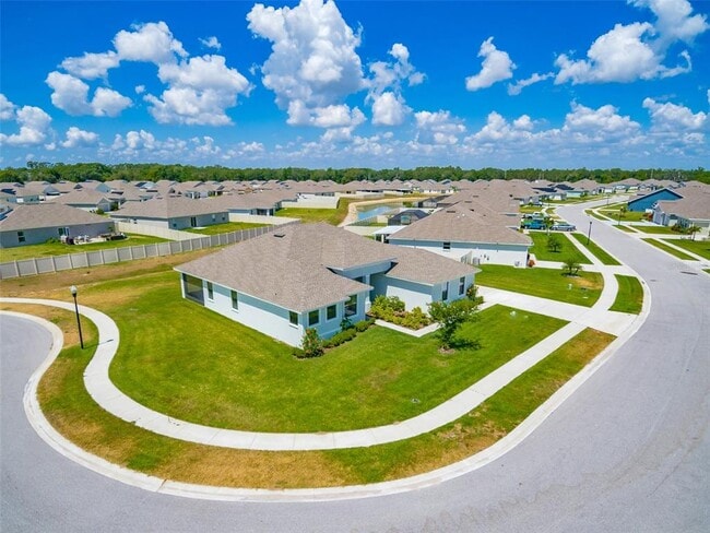 Building Photo - 570 Sanctuary Blvd