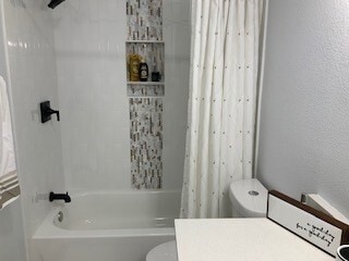 Building Photo - 840 Threadneedle St